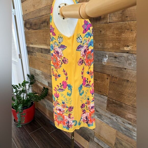 Flying Tomato Fully Lined Floral Shift Dress EUC SZ M - Picture 3 of 9